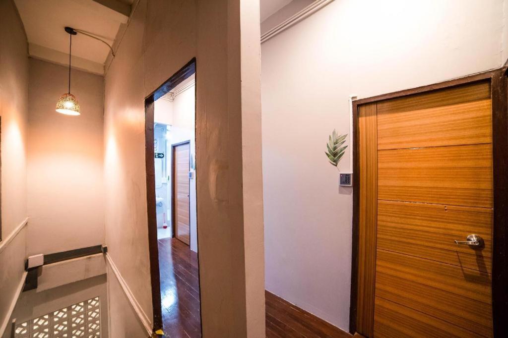 Oyo 480 Lemon Siam Hostel Bangkok Eksteriør bilde